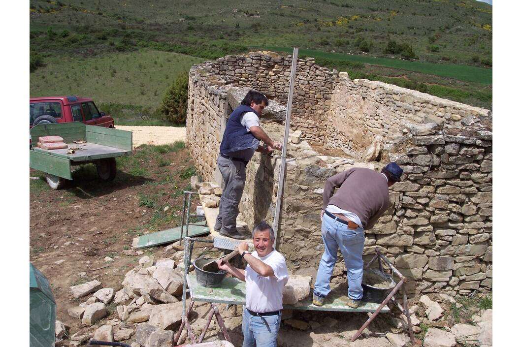 Restauración Corral de Ganuza en Azuelo Restauración Corral de Ganuza en Azuelo