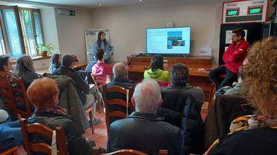 VISITA AL PARQUE EÓLICO LAS LLANAS DE CODES