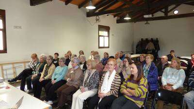 PRESENTACION DE LAS NOVELAS DE TXARO BEGUÉ TORRES