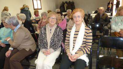 PRESENTACION DE LAS NOVELAS DE TXARO BEGUÉ TORRES