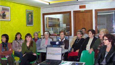 CONFERENCIA. "EMPODERAMIENTO DE LA MUJER"