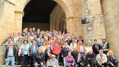 JUBILADOS DE CIZUR VISITAN AZUELO