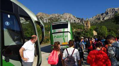 EL IES QUINTILIANO DE CALAHORRA VISITA AZUELO