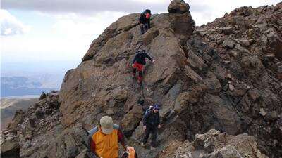 02.- Ascendiendo al Pico Caúcaso