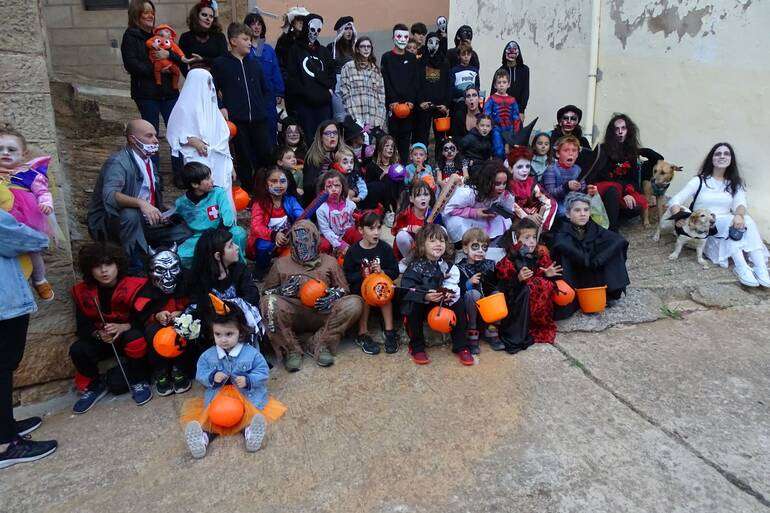 FIESTA DE HALLOWEEN 2022 EN AZUELO